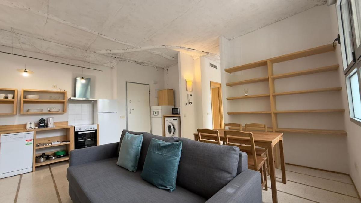 Apartamento Stylish Flat With Natural Light For 4 Pax - Lr1 *